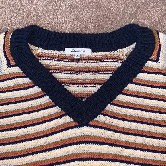 Madewell V Neck Sweater - Picture 4 of 11